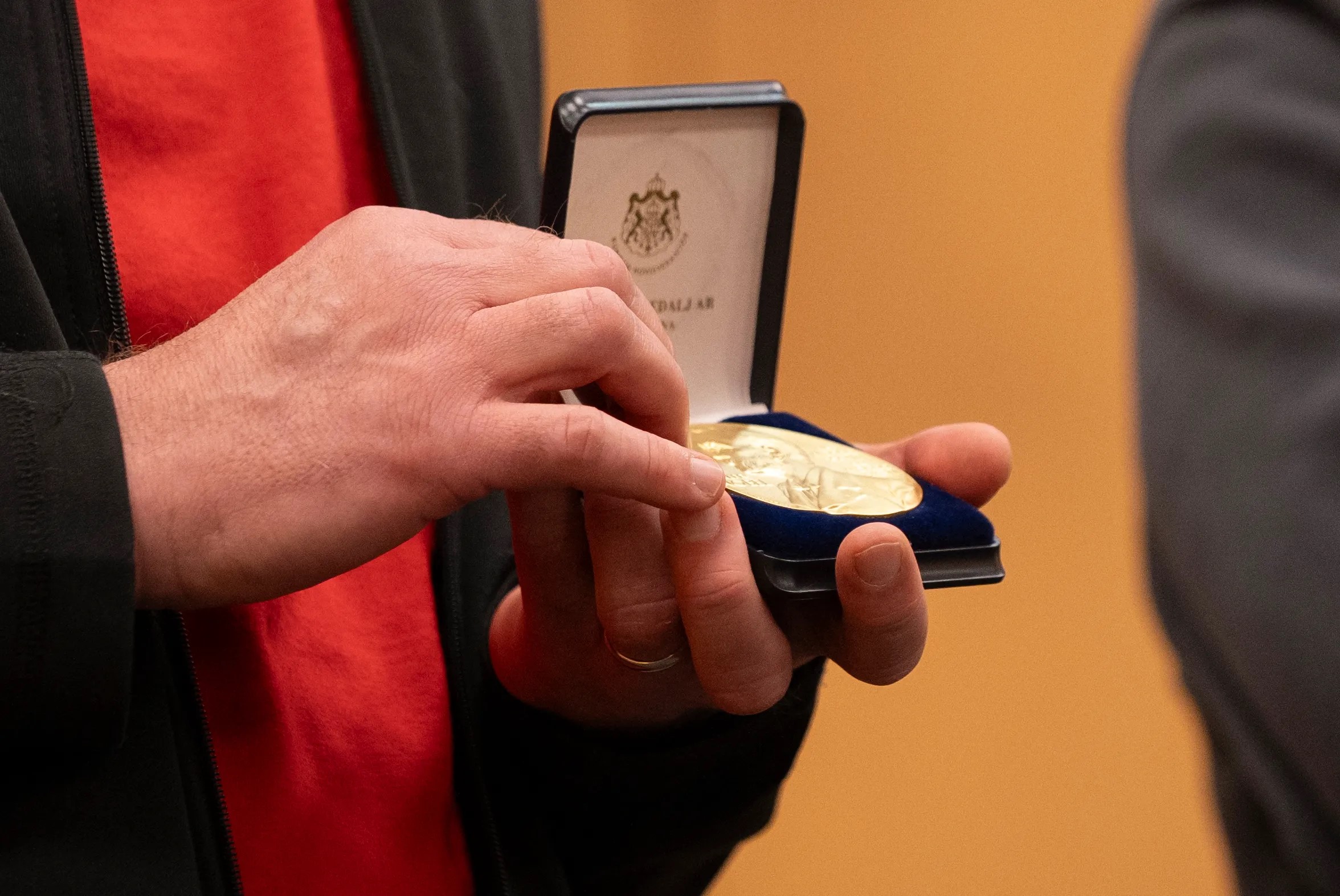 Close up on the replica Nobel Medal