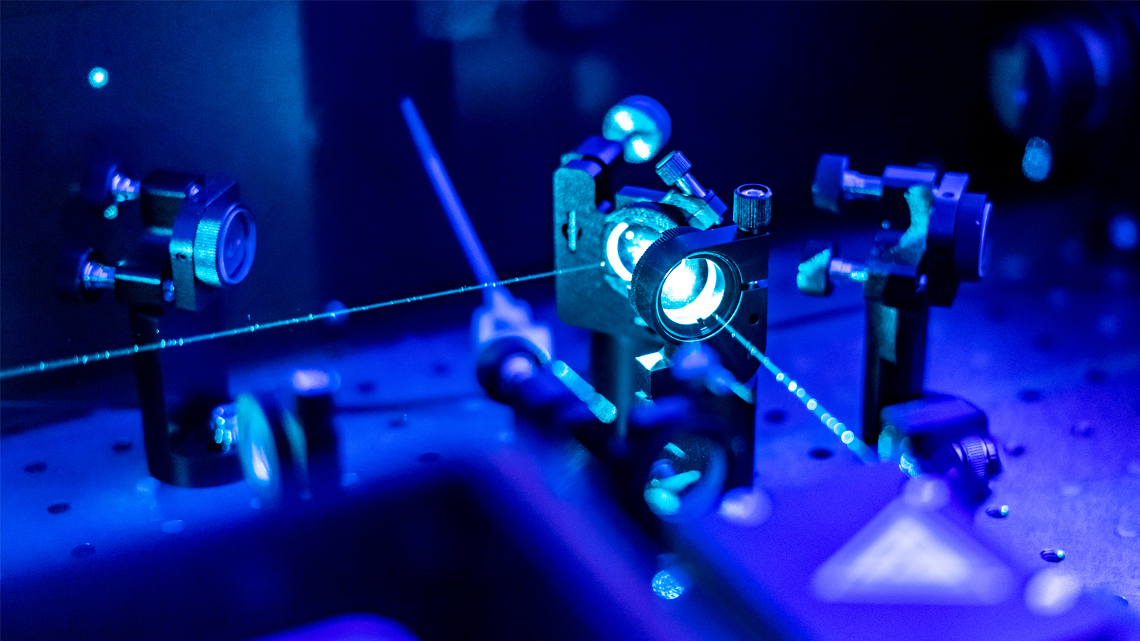 laser in optical science lab