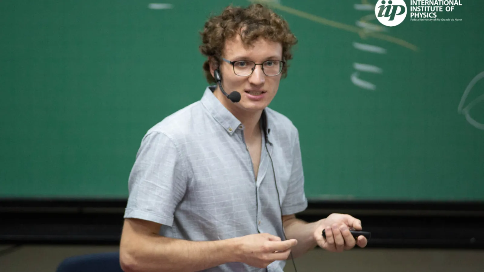 Jonas Karcher (INT) 9/16/19 Condensed Matter Seminar speaker