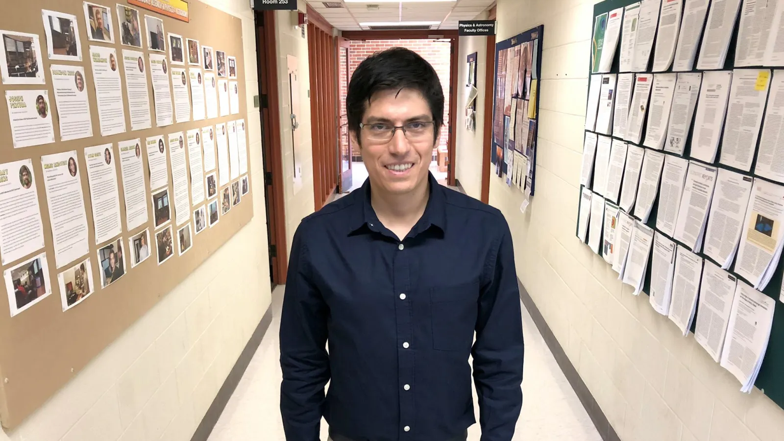 Oscar Avalos-Ovando (Ohio University) - 10/22/19 Quantum Matter seminar speaker
