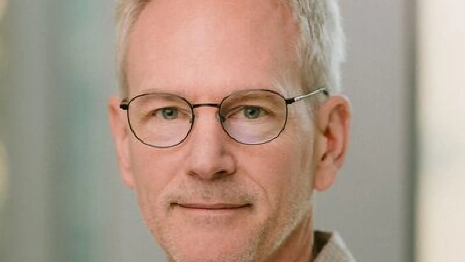 Headshot of Andrew Heckler.