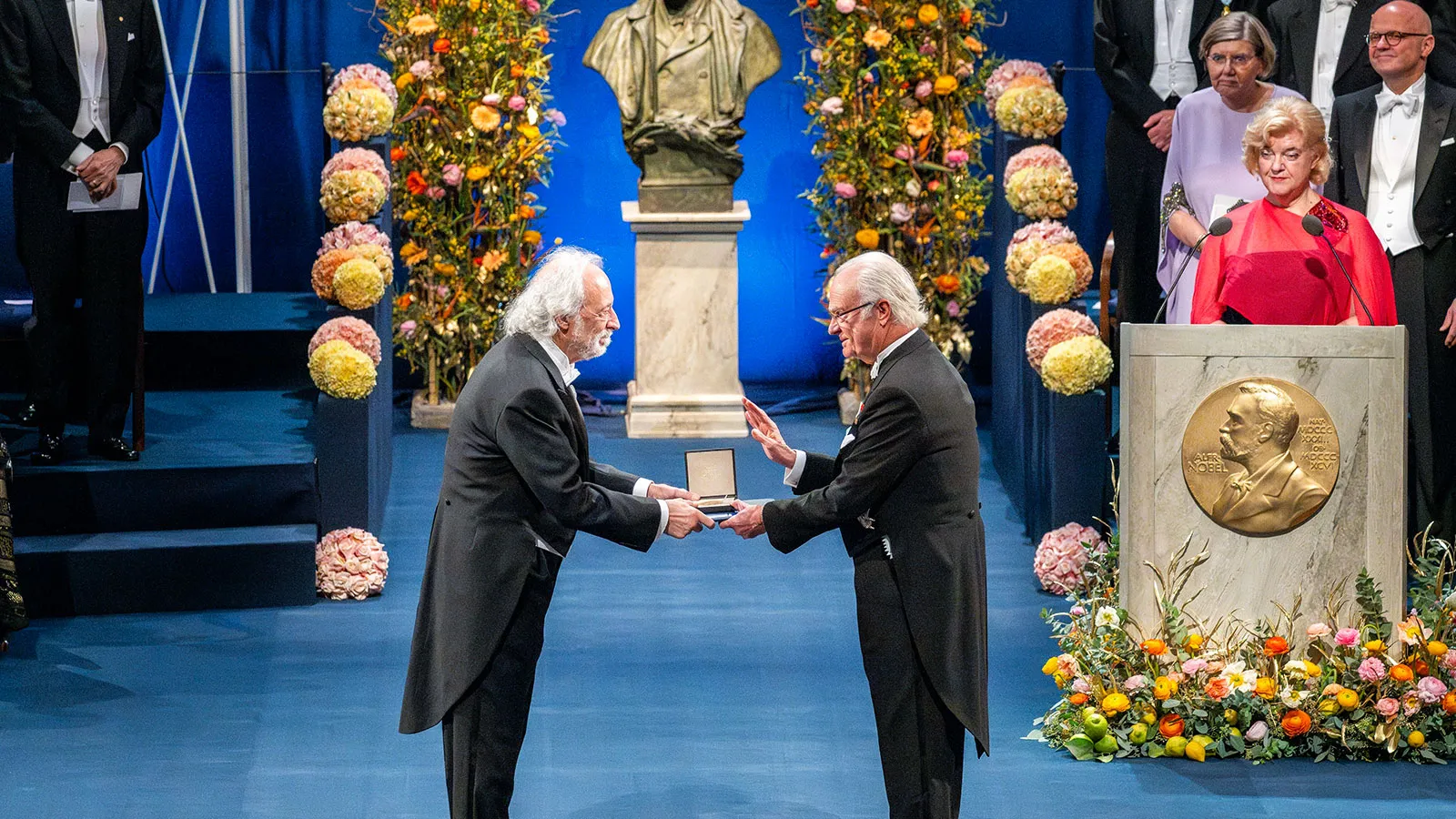 Pierre receiving the Nobel prize