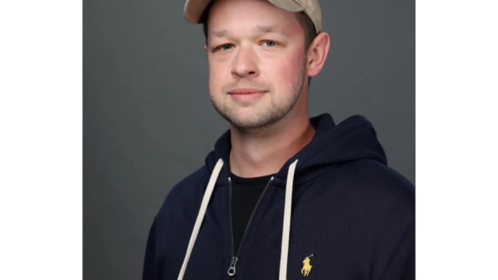 Headshot of Leon Zaporski