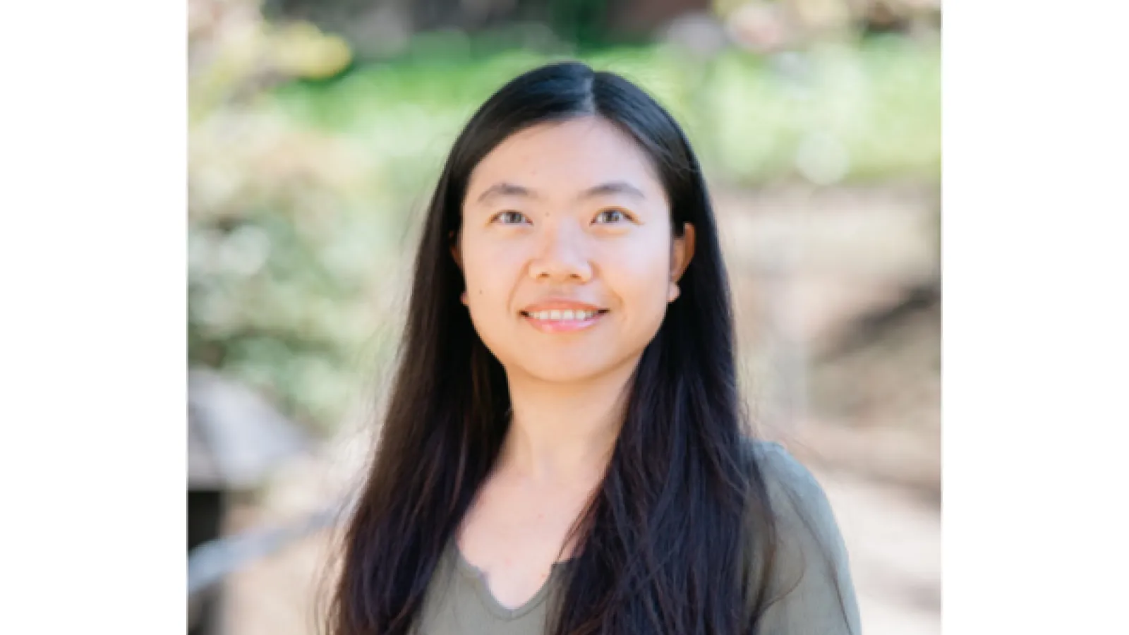 Headshot of Miao Hu