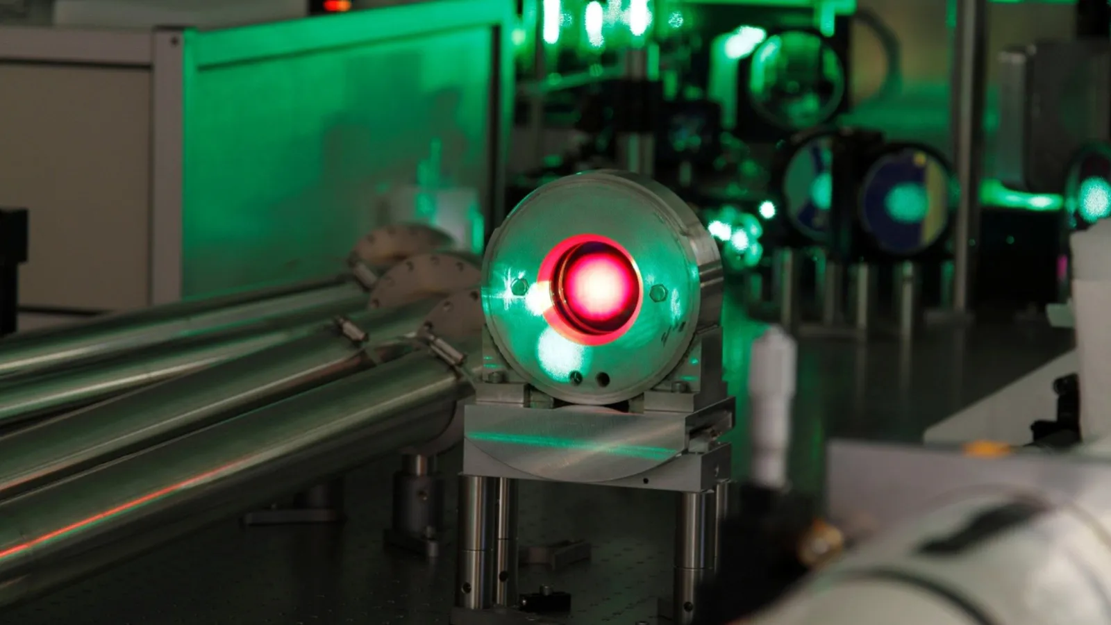 Lazer with red beam in the middle