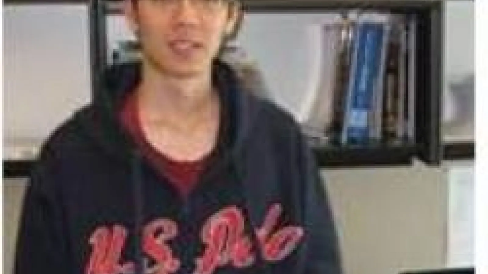 Headshot of Aaron Chen