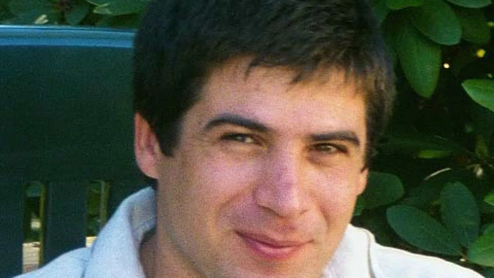 Headshot of Alexandre Abanov