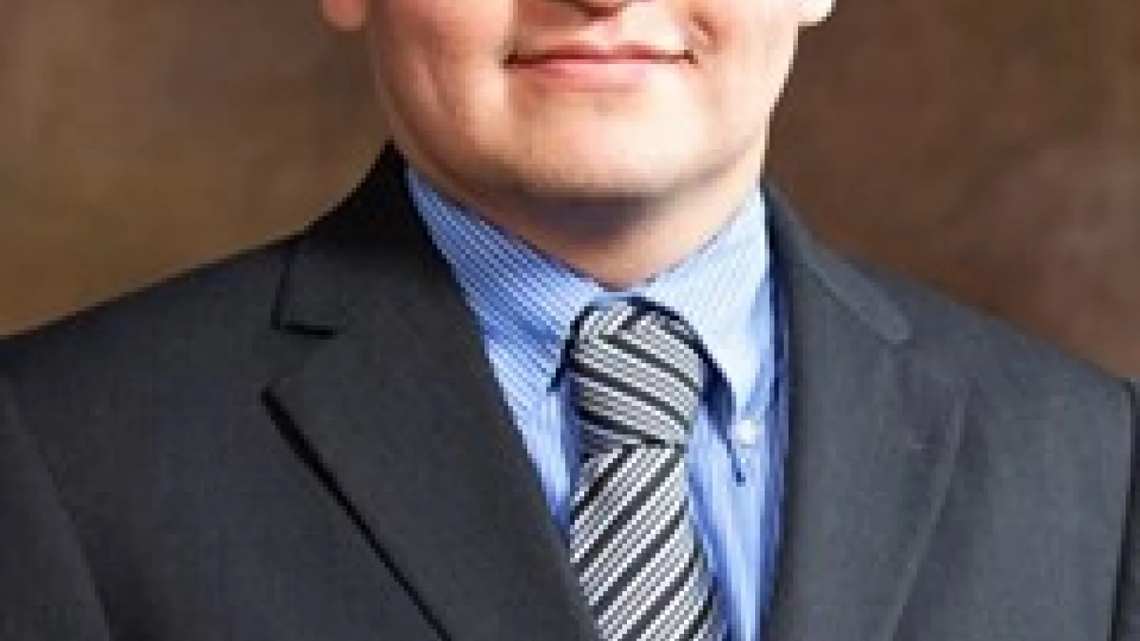 Salvador Barraza-Lopez (Univ of Arkansas) 1/31/18 Condensed Matter seminar speaker