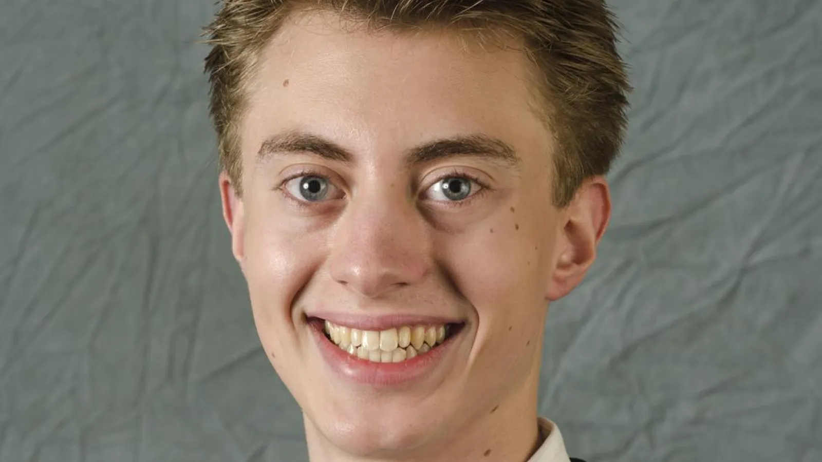 Headshot of Timcheck