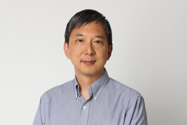 Photo of Kenneth Chang with plain white background